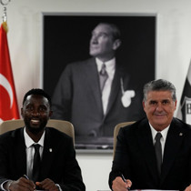 Beşiktaş Ndidi'yi KAP'a bildirdi