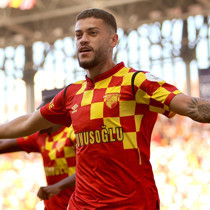 Göztepeli Romulo rekorla gidiyor