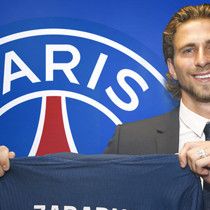 PSG, Ukraynalı stoper Illia Zabarnyi ile 5 yıllık sözleşme imzaladı