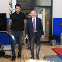 Taha Akgül'den Dünya Güreş Şampiyonası'na hazırlanan sporculara ziyaret