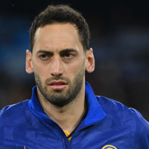 Galatasaray, Hakan Çalhanoğlu için yeniden harekete geçti!