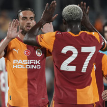 Menajeri İstanbul'da! Tam 6 takım Köhn için sıraya girdi