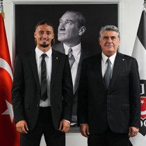 Beşiktaş Taylan Bulut ile 5 yıllık sözleşme imzaladı