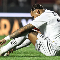 Neymar kendini tutamadı! Maçın ardından dakikalarca ağladı