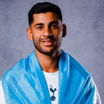 Tottenham, kaptan Romero ile 4 yıllık yeni sözleşme imzaladı