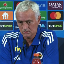 Jose Mourinho: Benfica, Feyenoord'dan güçlü bir takım