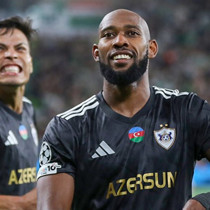 Karabağ 3 golle avantajlı skoru aldı