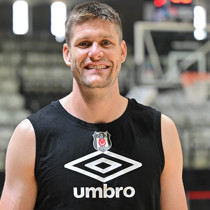 Beşiktaş'ın Kanadalı basketbolcusu Conor Morgan, yeni sezonda da takımına güveniyor