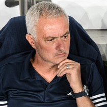 "Jose Mourinho çok çalışmak zorunda kalacak"