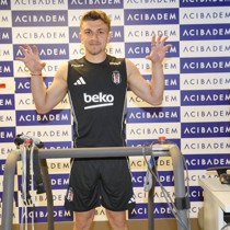 Beşiktaş'ın yeni transferi Rıdvan Yılmaz sağlık kontrolünden geçti