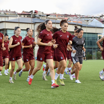 Trabzonspor Kadın Futbol Takımı'nın yeni sezonda hedefi şampiyonluk