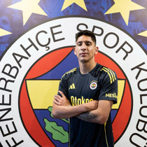 Edson Alvarez: Kupalar kazanmak istiyorum