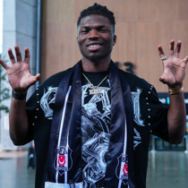 El Bilal Toure patlamayı Beşiktaş'ta yapmak istiyor!