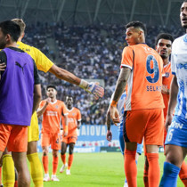 CANLI | U. Craiova - Başakşehir