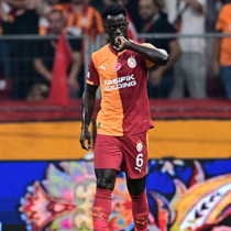 Davinson Sanchez, Galatasaray tarihine geçti