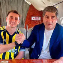 Kerem Aktürkoğlu Fenerbahçe için yola çıktı! Formayı giydi