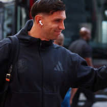 Galatasaray Emiliano Martinez ile anlaşmaya vardı!