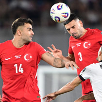 Merih Demiral: Dünya Kupası yolunda tek yürek