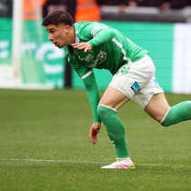 Trabzonspor'un yeni transferi Bouchouari şehre geldi