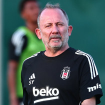 Sergen Yalçın'ın ekibine bir antrenör daha