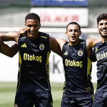 Fenerbahçe'de Trabzonspor maçı hazırlıkları devam ediyor