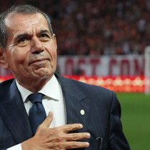CANLI | Galatasaray Başkanı Dursun Özbek, Divan Kurulu'nda açıklamalarda bulunuyor