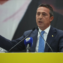 Ali Koç Rangers'ta kadro dışı kalmış 8 numara için görüşmelere başladı