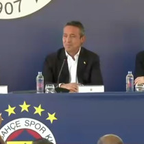 Ali Koç ve Domenico Tedesco imza töreninde...