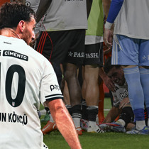 Bein Trio, Orkun Kökçü'nün kırmızı kartını değerlendirdi: "Burada hata tamamen VAR müdahalesi"