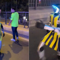 Kadıköy'de Kerem Aktürkoğlu formasıyla gezen robot