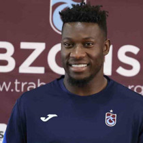 Trabzonspor'a gelmeden önce konuştuğu ismi açıkladı!
