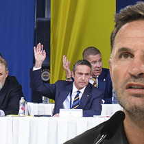Fenerbahçe kongresinde Galatasaray'a 5-1 göndermesi!