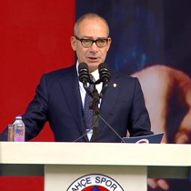 Fenerbahçe Yönetim Kurulu Üyesi Fethi Pekin: Omuzlarımızda 118 yıllık bir onurun yükü vardır