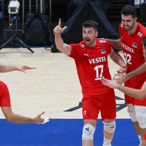 Hollanda'yı deviren Filenin Efeleri çeyrek finale ilk kez yükseldi!