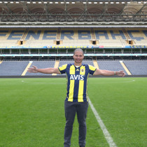 Sadettin Saran'a ilk tebrik Alex de Souza'dan!