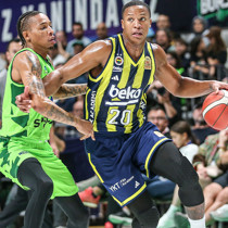 TOFAŞ, Fenerbahçe Beko'yu yenerek sezonu galibiyetle açtı