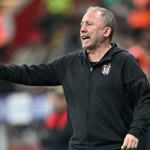 Sergen Yalçın OHAL ilan etti! "Liverpool maçından faydalanalım"