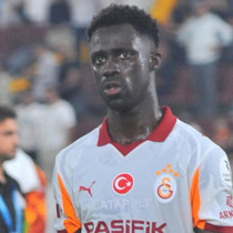 Galatasaray'da Davinson Sanchez endişesi: Aman sakın...