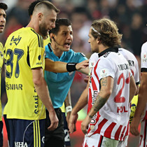 Fenerbahçe'ye Skriniar'dan kötü haber