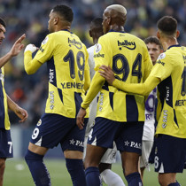 Fenerbahçe'de ilk ayrılık! Daha ocak gelmeden eşyalarını topladı
