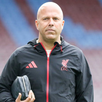Galatasaray, Arne Slot'un aklından çıkmıyor: "VAR iptal etmeliydi"