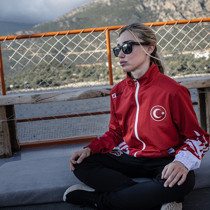 Şahika Ercümen kendisine ait dünya rekorunu yeniledi