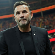 Okan Buruk'u bekleyen zor karar! Yunus, Barış Alper ve Sane...