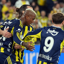 Kerem'den Talisca'ya destek! Tribünleri sakinleştirdi