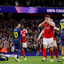 Arsenal, Atletico'yu dağıttı