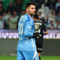 Beşiktaş Ersin Destanoğlu ve Taylan Bulut'la kazandı!