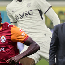 Galatasaray Torreira'nın yanına Anguissa'yı transfer etmek istiyor!