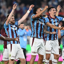 Trabzonspor, Fatih Tekke ile kendi sahasında coşuyor!