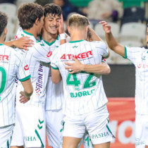 Konyaspor, 4 golle turu geçti