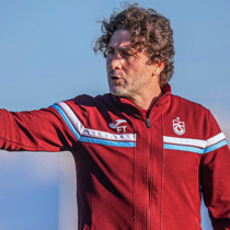 Trabzonspor, Galatasaray maçı için pas, top kapma ve taktik çalışması yaptı